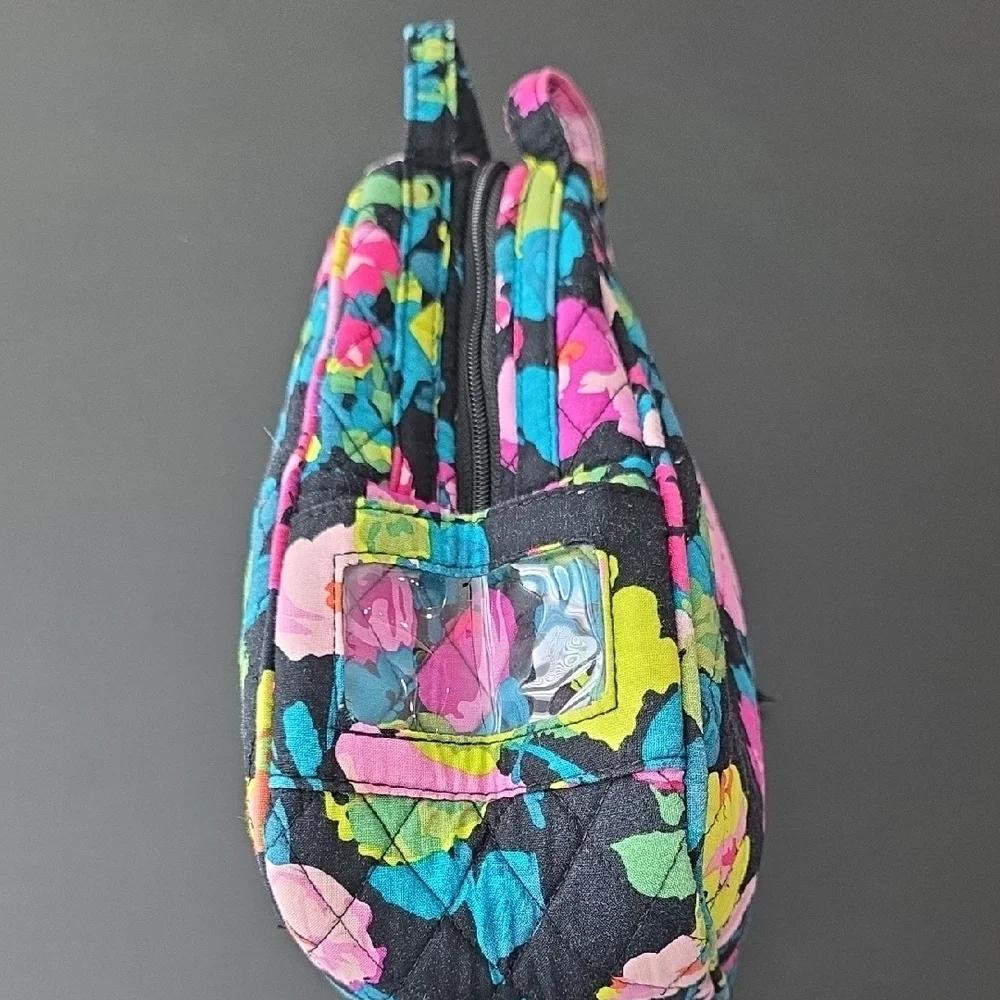 Vera Bradley brand vera